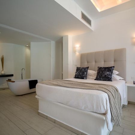 Arte & Mare Elia Luxury Suites And Villas Exteriör bild