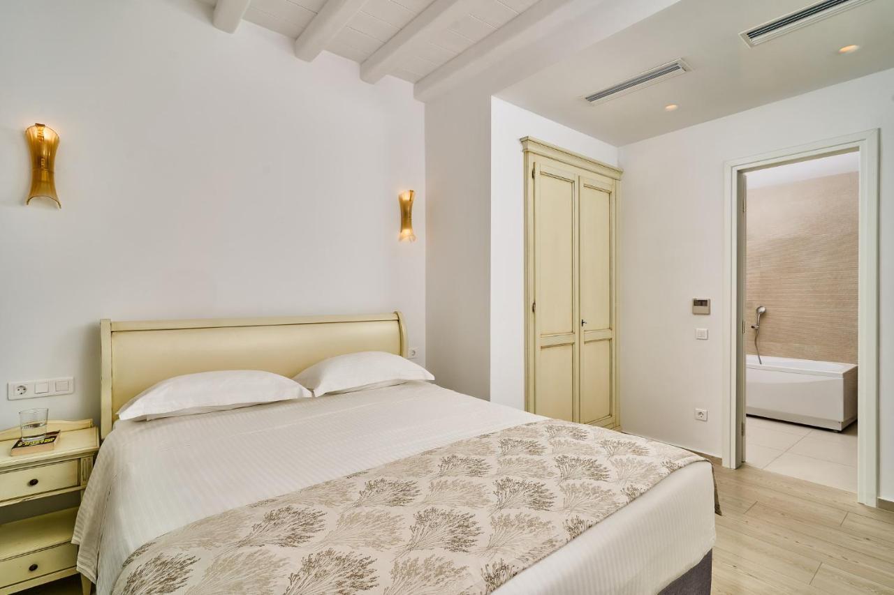 Arte & Mare Elia Luxury Suites And Villas Exteriör bild